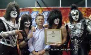 Kiss y Mauricio Macri (Jefatura de Gobierno CABA - Abril 2015)