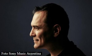 Ismael Serrano (Fotos Sony Music Arg - A008)