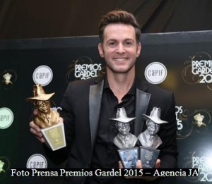 Axel (fotos prensa Premios Gardel - JA B014)