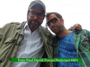 Kevin Johansen y Liniers (Foto Paul David Focus - Noticias1440 A004)