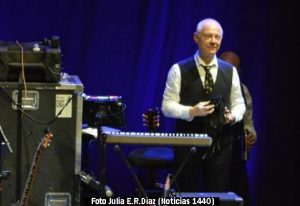 King Crimson (Luna Park - Oct 2019 - Julia E.R.Díaz A001)